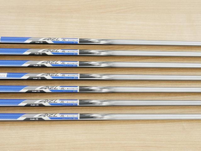 Iron set : Tsuruya : ชุดเหล็ก Tsuruya AXEL BL (ตีง่าย ไกล หน้าเด้ง) มีเหล็ก 5-Pw,Sw (7 ชิ้น) ก้านกราไฟต์ Flex R