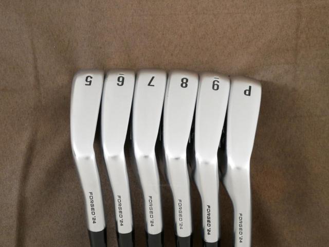 Iron set : Callaway : ชุดเหล็ก Callaway APEX Pro Forged (ออกปี 2024) มีเหล็ก 5-Pw (6 ชิ้น) ก้านเหล็ก NS Pro Modus 105 Flex S