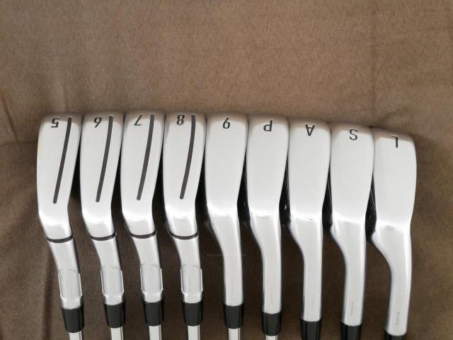Iron set : Taylormade : ชุดเหล็ก Taylormade Qi MAX (รุ่นล่าสุด ออกปี 2026 Japan Spec.) มีเหล็ก 5-Pw,Aw,Sw,Lw (9 ชิ้น เต็มเซ็ต) ก้านเหล็ก NS Pro 850 Neo Flex S