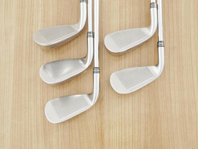 Iron set : XXIO : ชุดเหล็ก XXIO Cross (ออกปี 2019 ตีไกลที่สุดของที่สุดจาก XXIO หน้าเด้งสุดๆ) มีเหล็ก 7-Pw,Aw (5 ชิ้น ตีไกลกว่าปกติ 2 เบอร์) ก้านเหล็ก NS Pro 870 DST Flex R