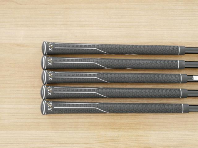 Iron set : XXIO : ชุดเหล็ก XXIO 7 (ตีง่ายมาก ไกล) มีเหล็ก 6-Pw (5 ชิ้น) ก้านกราไฟต์ MP-700 Flex R
