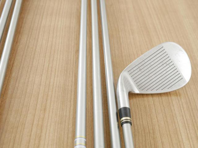 Iron set : Other Brand : ชุดเหล็ก Ryoma DSI (ตีง่ายมาก ไกลมากๆ หายากสุดๆ) มีเหล็ก 6-Pw,Aw,Sw (7 ชิ้น เหล็ก 6 ระยะเท่าเหล็ก 5 รุ่นอื่น) ก้านกราไฟต์ Tour AD Flex R