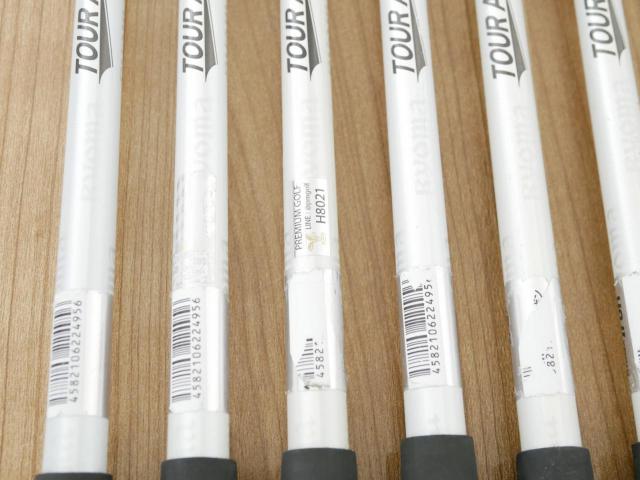 Iron set : Other Brand : ชุดเหล็ก Ryoma DSI (ตีง่ายมาก ไกลมากๆ หายากสุดๆ) มีเหล็ก 6-Pw,Aw,Sw (7 ชิ้น เหล็ก 6 ระยะเท่าเหล็ก 5 รุ่นอื่น) ก้านกราไฟต์ Tour AD Flex R