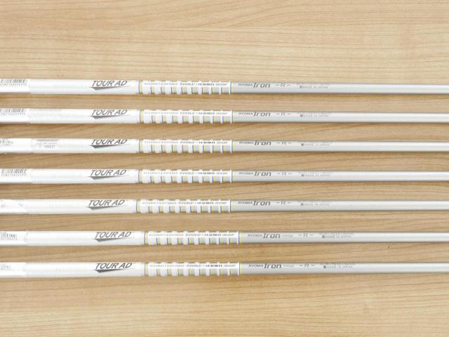 Iron set : Other Brand : ชุดเหล็ก Ryoma DSI (ตีง่ายมาก ไกลมากๆ หายากสุดๆ) มีเหล็ก 6-Pw,Aw,Sw (7 ชิ้น เหล็ก 6 ระยะเท่าเหล็ก 5 รุ่นอื่น) ก้านกราไฟต์ Tour AD Flex R