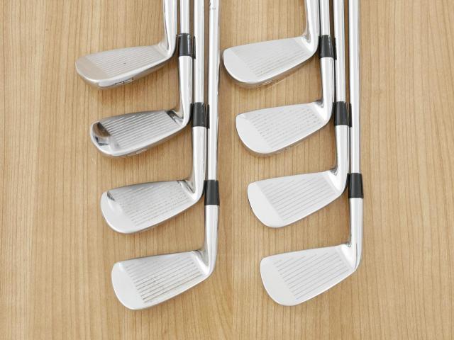 Iron set : Titleist : ชุดเหล็ก Titleist 695 CB Forged มีเหล็ก 3-Pw (8 ชิ้น) ก้านเหล็ก Dynamic Gold S300