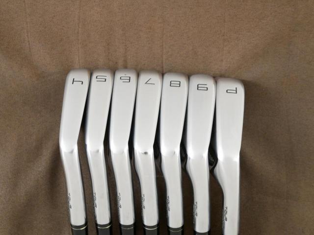 Iron set : Taylormade : ชุดเหล็ก Taylormade P750 Forged (คม นุ่ม แน่น) มีเหล็ก 4-Pw (7 ชิ้น) ก้านเหล็ก Dynamic Gold S200