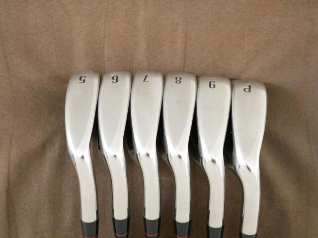 Iron set : Other Brand : ชุดเหล็ก Nike VR มีเหล็ก 5-Pw (6 ชิ้น) ก้านกราไฟต์ Flex S