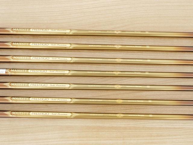 Iron set : Maruman : ชุดเหล็ก Maruman Majesty Prestigio Gold Premium (รุ่นท๊อปสุด หน้าเด้ง ตีไกลมาก ของใหม่ 1 แสนบาท) มีเหล็ก 5-Pw,Aw (7 ชิ้น) ก้านกราไฟต์ Flex R