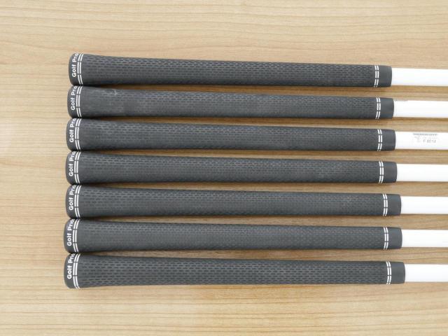 Iron set : Yamaha : ชุดเหล็ก Yamaha RMX VD40 (ออกปี 2022 ตีไกลและง่ายมากๆๆ ค่า MOI สูงสุด) มีเหล็ก 6-Pw,Aw,Sw (7 ชิ้น) ก้านกราไฟต์ Mitsubishi Diamana YR i50 Flex R