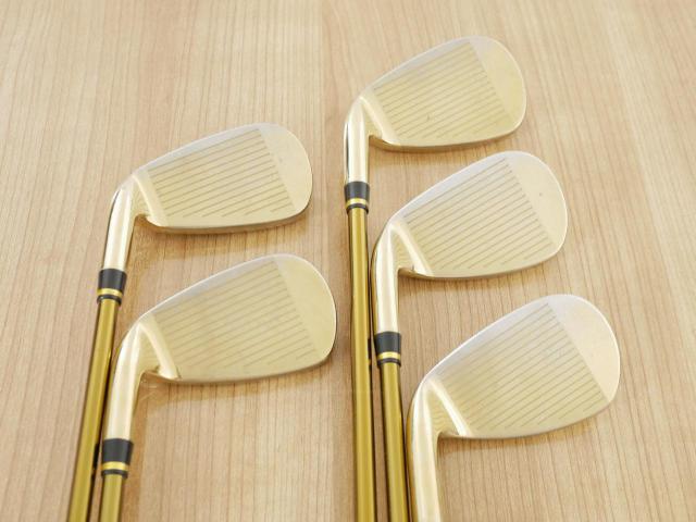 Iron set : Tsuruya : **มีตำหนิ** ชุดเหล็ก Tsuruya AXEL Gold Premium II (รุ่นปี 2017 ของใหม่ 6 หมื่นกว่าบาท หน้าเด้งสุดๆ ไกลสุดๆๆ) มีเหล็ก 7-Pw,Aw (5 ชิ้น) ก้านกราไฟต์ Flex S