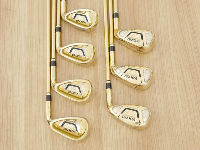 Iron set : Katana : ชุดเหล็ก Katana Voltio IV G Series I Gold (ออกปี 2016) มีเหล็ก 6-Pw,Aw,Sw (ครบเซ็ต 7 ชิ้น เหล็กยาวเป็นกระเทย) ก้านกราไฟต์ Tour AD 400 Flex R