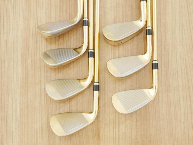 Iron set : Katana : ชุดเหล็ก Katana Voltio IV G Series I Gold (ออกปี 2016) มีเหล็ก 6-Pw,Aw,Sw (ครบเซ็ต 7 ชิ้น เหล็กยาวเป็นกระเทย) ก้านกราไฟต์ Tour AD 400 Flex R