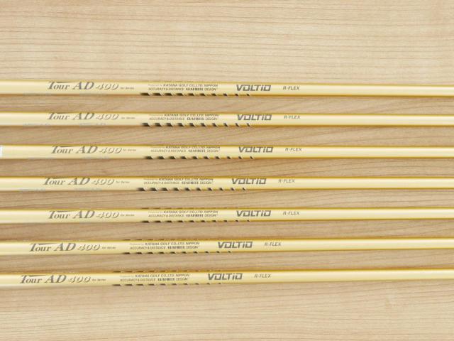 Iron set : Katana : ชุดเหล็ก Katana Voltio IV G Series I Gold (ออกปี 2016) มีเหล็ก 6-Pw,Aw,Sw (ครบเซ็ต 7 ชิ้น เหล็กยาวเป็นกระเทย) ก้านกราไฟต์ Tour AD 400 Flex R