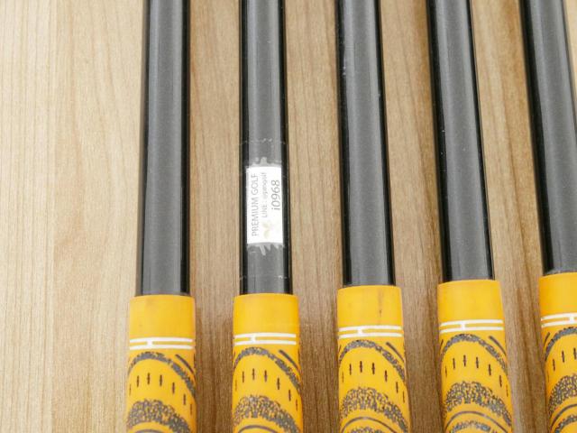 Iron set : Katana : ชุดเหล็กกระเทย Katana Izu Max Sniper มีเหล็ก 7-Pw,Aw (5 ชิ้น เบอร์ 7 ตีระยะเท่าเหล็ก 6 ปกติ) ก้านกราไฟต์ Flex R