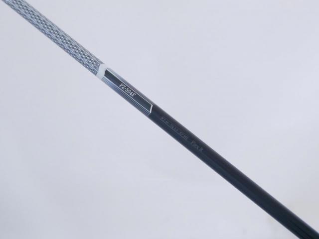 Fairway Wood : Tourstage : หัวไม้ 4 Tourstage PHYZ III (ซี่รีย์ท็อปของ Tourstage) Loft 17 Flex R