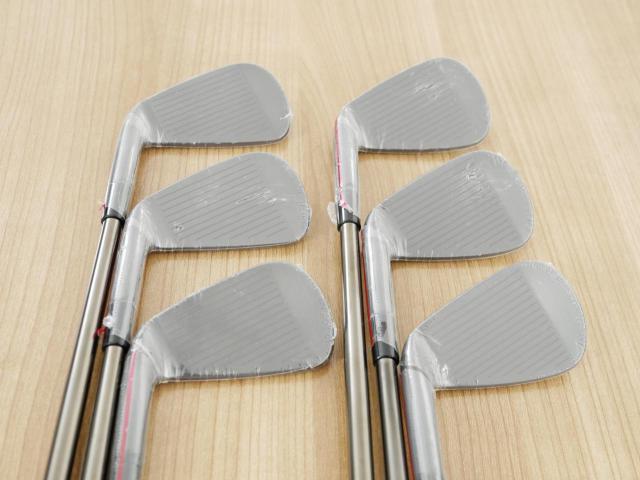 Iron set : Taylormade : **ของใหม่ ยังไม่แกะพลาสติก** ชุดเหล็ก Taylormade P7CB Forged Designer Series (หายาก ซีรี่ย์ท้อปสุด ล่าสุด ปี 2025) มีเหล็ก 5-Pw (6 ชิ้น) ก้านเหล็ก NS Pro Modus 120 Flex S