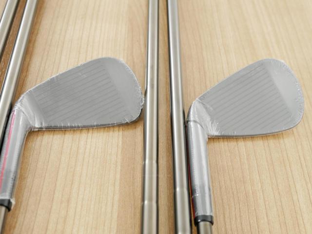 Iron set : Taylormade : **ของใหม่ ยังไม่แกะพลาสติก** ชุดเหล็ก Taylormade P7CB Forged Designer Series (หายาก ซีรี่ย์ท้อปสุด ล่าสุด ปี 2025) มีเหล็ก 5-Pw (6 ชิ้น) ก้านเหล็ก NS Pro Modus 120 Flex S