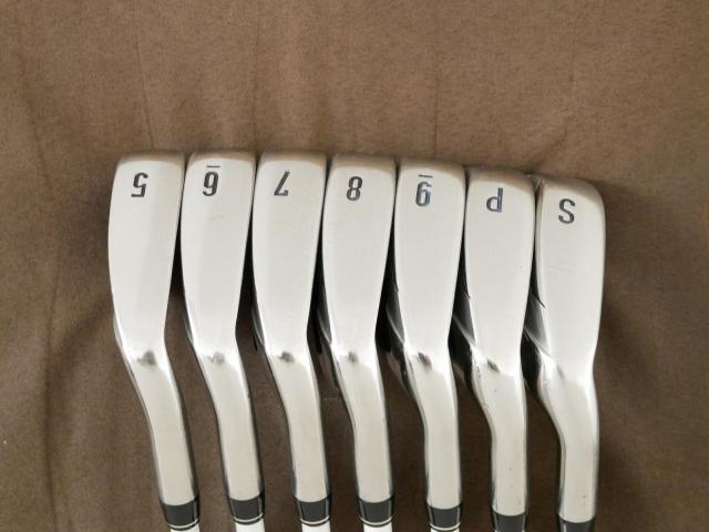 Iron set : Callaway : ชุดเหล็ก Callaway Big Bertha Beta (ใบใหญ่ ตีง่ายมาก) มีเหล็ก 5-Pw,Sw (7 ชิ้น) ก้านกราไฟต์ Fujikura Air Speeder Flex R