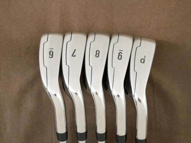 Iron set : Callaway : ชุดเหล็ก Callaway Mavrik MAX (ออกปี 2020 ตีง่าย ไกลมากๆ) มีเหล็ก 6-Pw (5 ชิ้น) ก้านกราไฟต์ Mitsubishi Diamana 40 Flex R