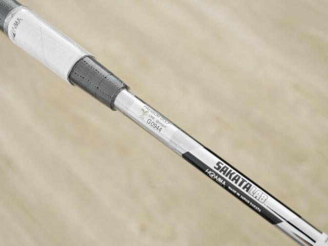 Putter : All : **ของใหม่ ยังไม่แกะพลาสติก** พัตเตอร์ Honma SAKATA LAB SL-002 (รุ่นล่าสุด ปี 2024) ยาว 34 นิ้ว