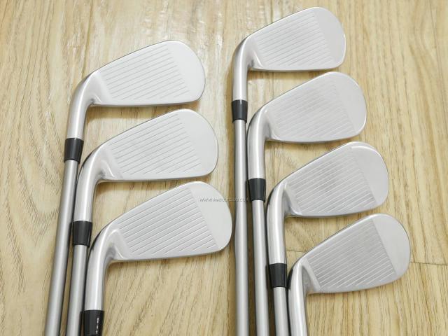 Iron set : Titleist : ชุดเหล็ก Titleist T300 (รุ่นล่าสุด ปี 2022) มีเหล็ก 4-Pw (7 ชิ้น) ก้านกราไฟต์ Titleist 3D055 60 Flex SR