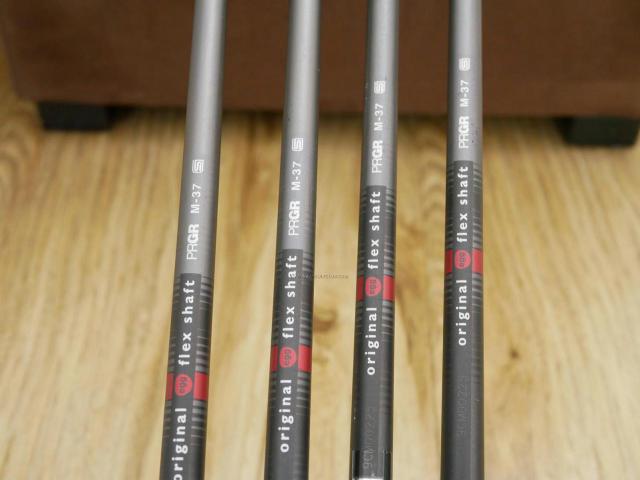 Iron set : PRGR : ชุดเหล็กกระเทย PRGR Egg PC-01 มีเหล็ก 6-9 (4 ชิ้น) ก้านกราไฟต์ Flex R (M-37)