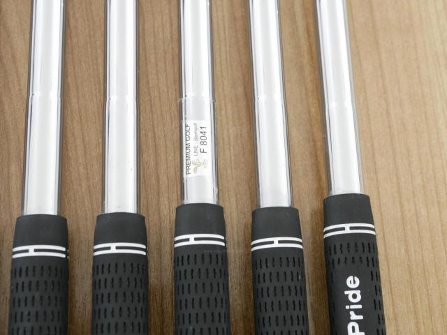 Iron set : Honma : ชุดเหล็ก Honma Tour World TW717V (Forged ปี 2015) มีเหล็ก 4-10 (7 ชิ้น) ก้านเหล็ก Dynamic Gold S200