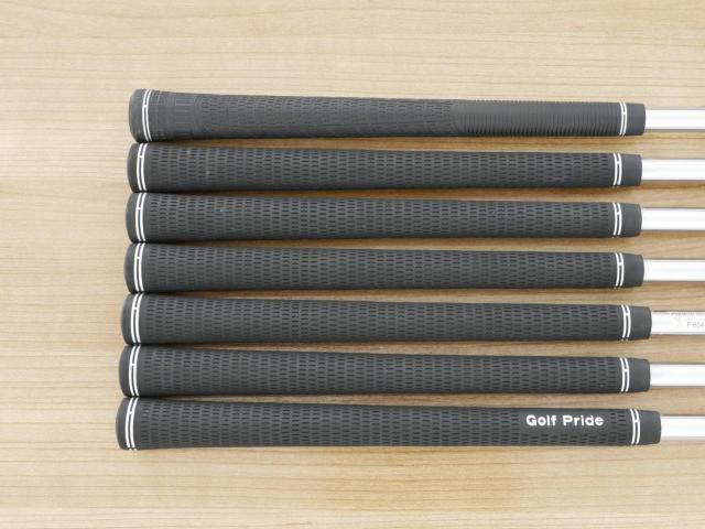 Iron set : Honma : ชุดเหล็ก Honma Tour World TW717V (Forged ปี 2015) มีเหล็ก 4-10 (7 ชิ้น) ก้านเหล็ก Dynamic Gold S200