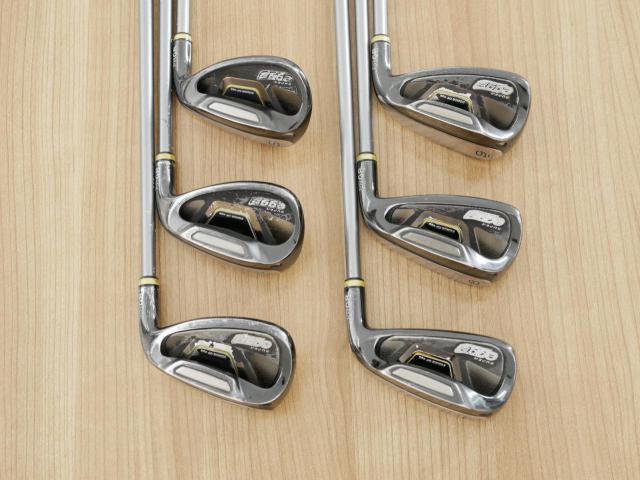 Iron set : PRGR : ชุดเหล็กกระเทย PRGR Super Egg Iron (ปี 2018 ตัวท๊อปสุด หน้าเด้งเกินกฏ ใช้แข่งไม่ได้ ตีไกมลมากๆ) มีเหล็ก 7-Pw,Aw,Sw (6 ชิ้น) ก้านกราไฟต์ Flex R2 (M-35)