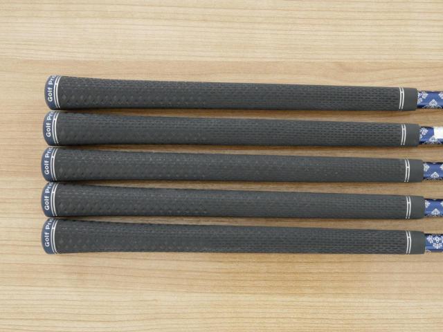 Lady club : All : ชุดเหล็ก Callaway Paradym Max Fast (ออกปี 2023 ตีง่ายสุด ไกลสุดของ Callaway Japan Spec.) มีเหล็ก 7-Pw,56 (5 ชิ้น) ก้านกราไฟต์ Mitsubishi ELDIO 40 Flex A (Lady)