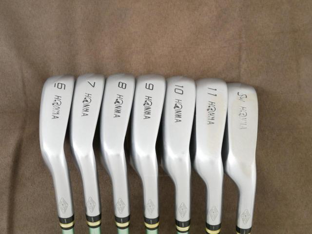 Iron set : Honma : ชุดเหล็ก Honma Beres IE-03 (ออกปี 2016 เหมาะกับซีเนียร์) มีเหล็ก 6-11,Sw (7 ชิ้น) ก้าน ARMRQ 8 (45) Flex R (2 ดาว)