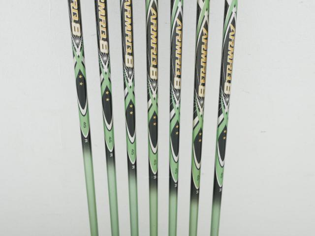 Iron set : Honma : ชุดเหล็ก Honma Beres IE-03 (ออกปี 2016 เหมาะกับซีเนียร์) มีเหล็ก 6-11,Sw (7 ชิ้น) ก้าน ARMRQ 8 (45) Flex R (2 ดาว)