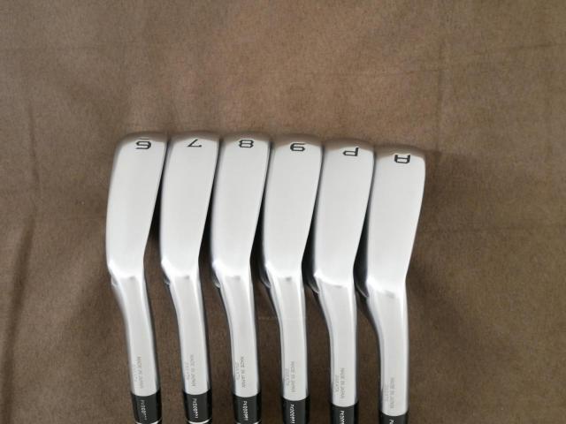 Iron set : Honma : ชุดเหล็ก Honma Tour World TW767 Hx (รุ่นล่าสุด ออกปี 2025 ตีง่าย ไกล) มีเหล็ก 6-Pw,Aw (6 ชิ้น) ก้านกราไฟต์ Honma Vizard EZ-IB 70 Flex R