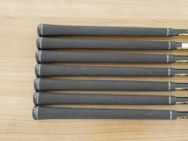 Iron set : Tsuruya : ชุดเหล็ก Tsuruya AXEL XP MM (หน้าเด้ง เบา อ่อน เหมาะกับซีเนียร์) มีเหล็ก 7-Pw,Aw,As,Sw (7 ชิ้น) ก้านกราไฟต์ Flex R