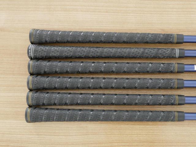 Iron set : Honma : ชุดเหล็ก Honma TwinMarks TM-202 มีเหล็ก 6-11 (6 ชิ้น) ก้านกราไฟต์ Flex R