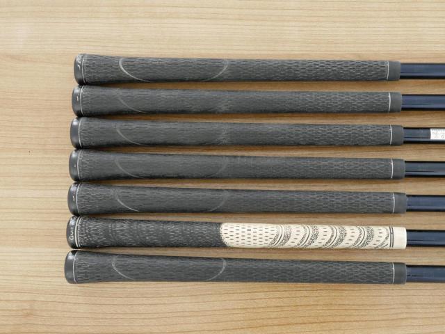 Iron set : Mizuno : ชุดเหล็ก Mizuno JPX E500 Ti-Face มีเหล็ก 6-Pw,Aw,Sw (7 ชิ้น) ก้านกราไฟต์ Flex SR