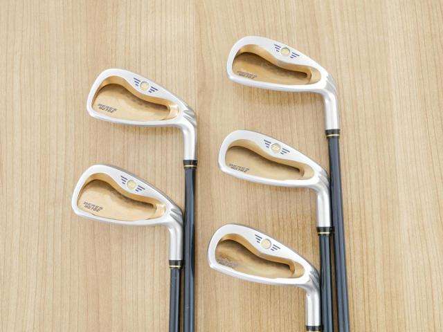 Iron set : Honma : **ก้าน 3 ดาว** ชุดเหล็ก Honma Beres MG702 มีเหล็ก 8-11,Aw (5 ชิ้น) ก้าน ARMRQ B49 FLex R (3 ดาว)