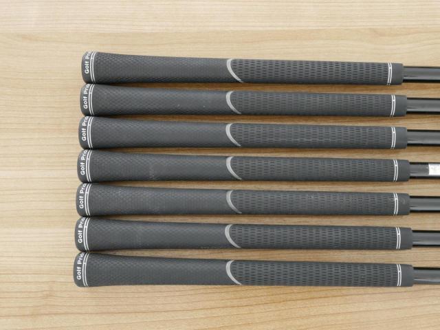 Iron set : Honma : ชุดเหล็ก Honma Tour World TR21X (ออกปี 2021 ตีง่าย ไกล) มีเหล็ก 5-11 (7 ชิ้น) ก้านกราไฟต์ Honma Vizard TR20-65 Flex R