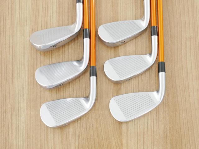 Iron set : Titleist : ชุดเหล็ก Titleist VG3 Type D Forged (ปี 2017 Japan Spec. ตีง่ายและไกลที่สุดของ Titleist) มีเหล็ก 5-Pw (6 ชิ้น) ก้านกราไฟต์ Tour AD AD-65 II Flex R