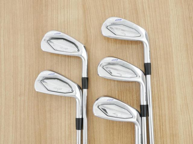 Iron set : Mizuno : ชุดเหล็ก Mizuno JPX 900 Forged (นุ่มมาก ตีง่าย ระยะดี) มีเหล็ก 6-Pw (5 ชิ้น) ก้านเหล็ก Dynamic Gold 95 S200