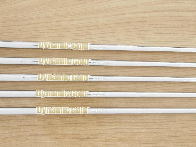 Iron set : Mizuno : ชุดเหล็ก Mizuno JPX 900 Forged (นุ่มมาก ตีง่าย ระยะดี) มีเหล็ก 6-Pw (5 ชิ้น) ก้านเหล็ก Dynamic Gold 95 S200