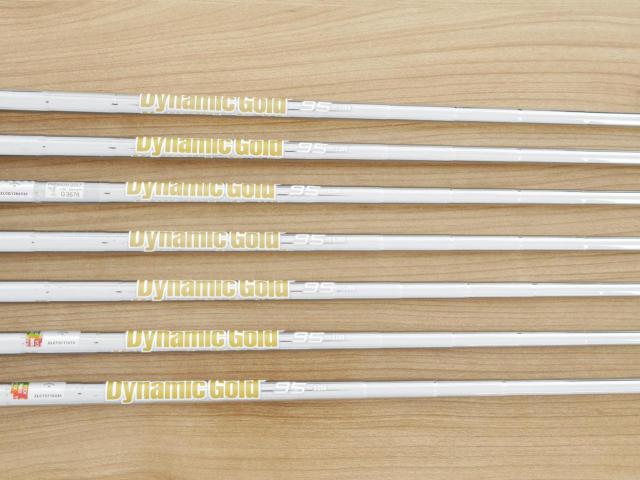 Iron set : Callaway : ชุดเหล็ก Callaway Rogue ST Max (ออกปี 2022 ตีง่าย ไกลมาก) มีเหล็ก 6-Pw,Aw,Gw (7 ชิ้น) ก้านเหล็ก Dynamic Gold 95 S200