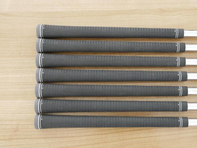 Iron set : PRGR : ชุดเหล็ก PRGR RS Forged (นุ่มมากๆ) มีเหล็ก 4-Pw (7 ชิ้น) ก้านเหล็ก NS Pro 85 Flex SR (M-40)