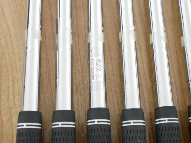 Iron set : Ping : ชุดเหล็ก Ping G700 (ปี 2019 Japan Spec. ใบใหญ่ ง่ายที่สุด ไกลที่สุดของ Ping) มีเหล็ก 6-Pw,Aw (6 ชิ้น) ก้านเหล็ก NS Pro 950 Flex R