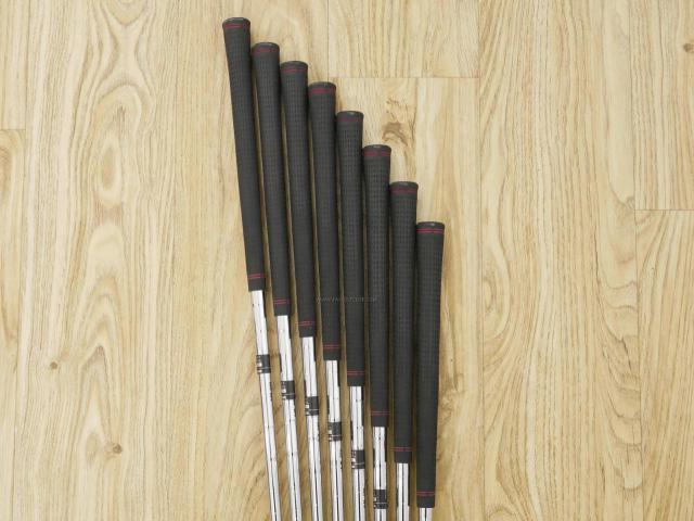 Iron set : PRGR : ชุดเหล็ก PRGR RS Red (รุ่นปี 2020 หน้าเด้ง ตีไกลมาก) มีเหล็ก 5-Pw,Aw,Sw (8 ชิ้น) ก้านเหล็ก NS Pro 80 Flex SR (M-40)