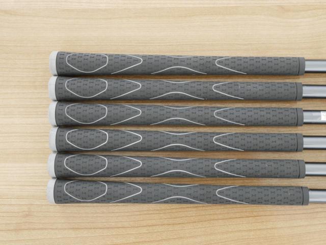 Iron set : Titleist : ชุดเหล็ก Titleist T350 Forged (รุ่นใหม่ล่าสุด ออกปี 2025) มีเหล็ก 6-Pw,48 (6 ชิ้น) ก้านกราไฟต์ Mitsubishi MMT 65 Flex S