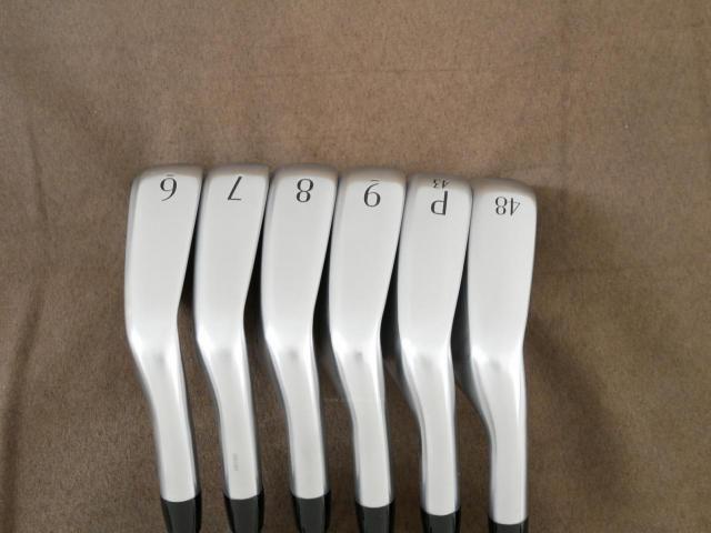 Iron set : Titleist : ชุดเหล็ก Titleist T350 Forged (รุ่นใหม่ล่าสุด ออกปี 2025) มีเหล็ก 6-Pw,48 (6 ชิ้น) ก้านกราไฟต์ Mitsubishi MMT 65 Flex S