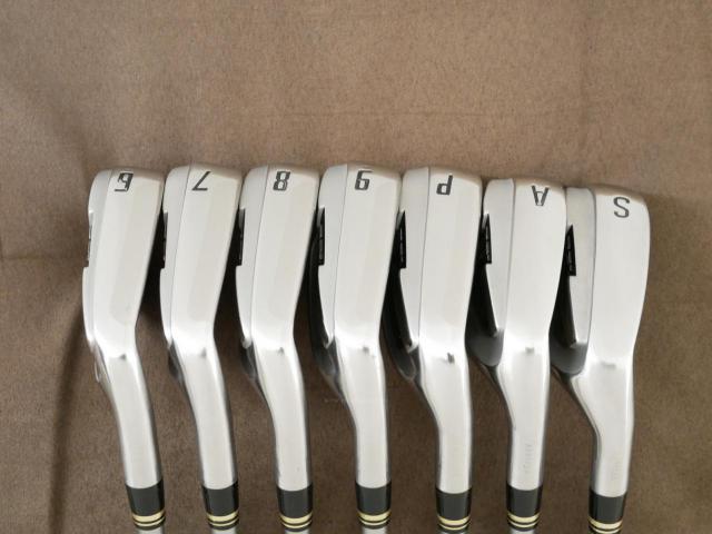 Iron set : Other Brand : ชุดเหล็ก Ryoma DSI (ตีง่ายมาก ไกลมากๆ หายากสุดๆ) มีเหล็ก 6-Pw,Aw,Sw (7 ชิ้น เหล็ก 6 ระยะเท่าเหล็ก 5 รุ่นอื่น) ก้านกราไฟต์ Tour AD Flex R