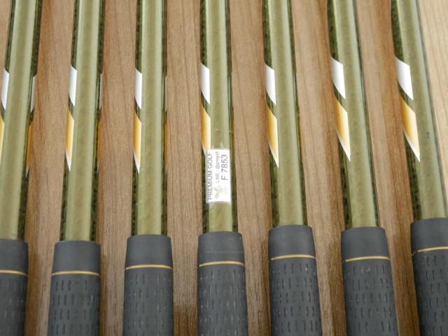 x.. Left Handed ..x : All : ชุดเหล็ก Honma Beres IS-03 (ปี 2015 หน้าเด้ง Forged) มีเหล็ก 5-11,Aw (8 ชิ้น เทียบเท่า 4-Pw) ก้าน ARMRQ 8 (49) FLex SR (2 ดาว)