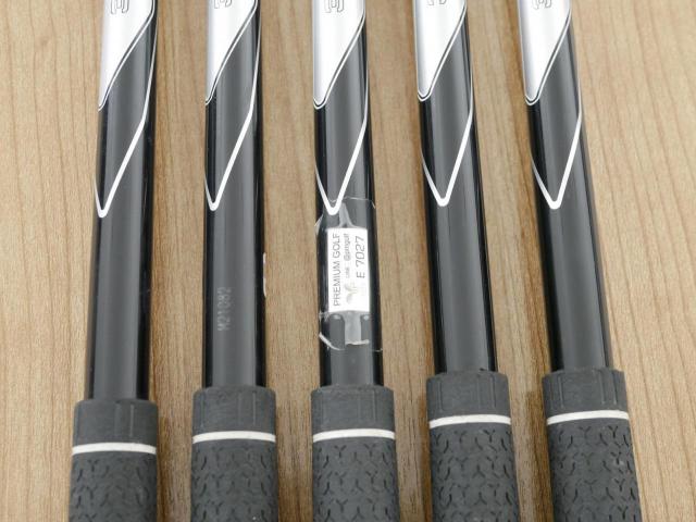 Iron set : Titleist : ชุดเหล็ก Titleist T300 (ปี 2022) มีเหล็ก 6-Pw (5 ชิ้น) ก้านกราไฟต์ Titleist 3D055 60 Flex SR